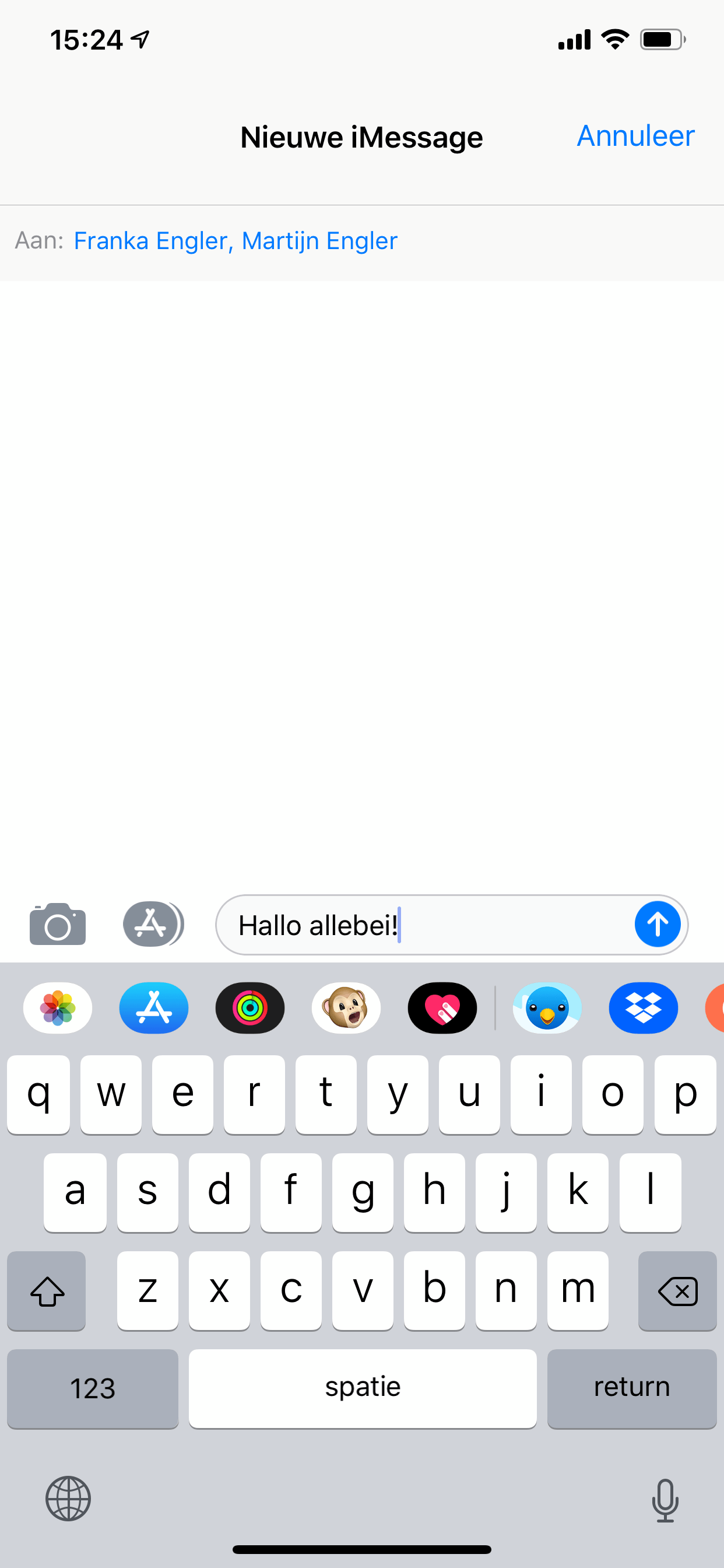 Een groep maken is heel eenvoudig in iMessage: geef gewoon meerdere ontvangers op