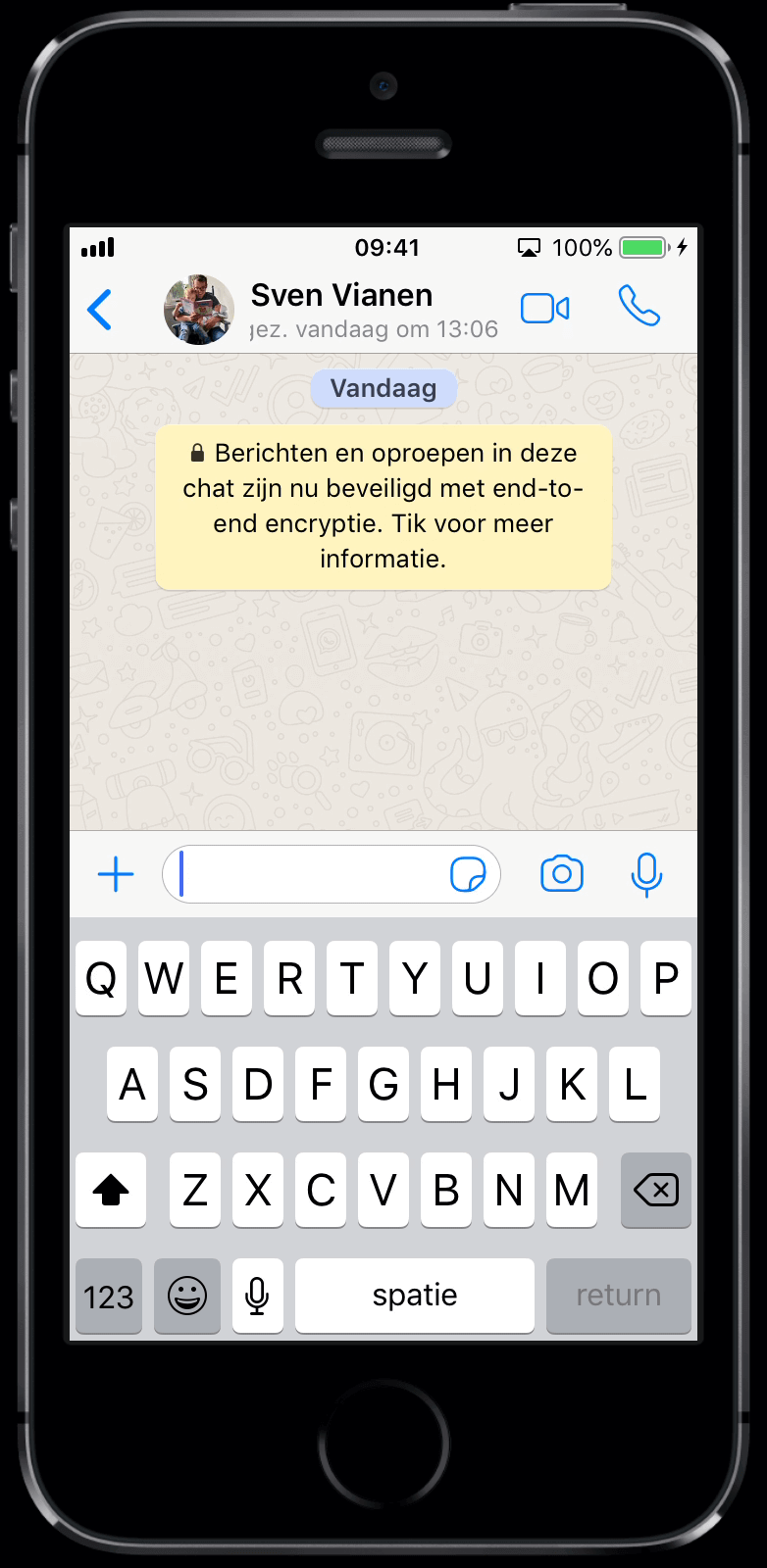 Je ziet het aan het begin van een gesprek altijd even staan: gesprekken zijn end-to-end encrypted (gecodeerd), wat goed is voor de veiligheid